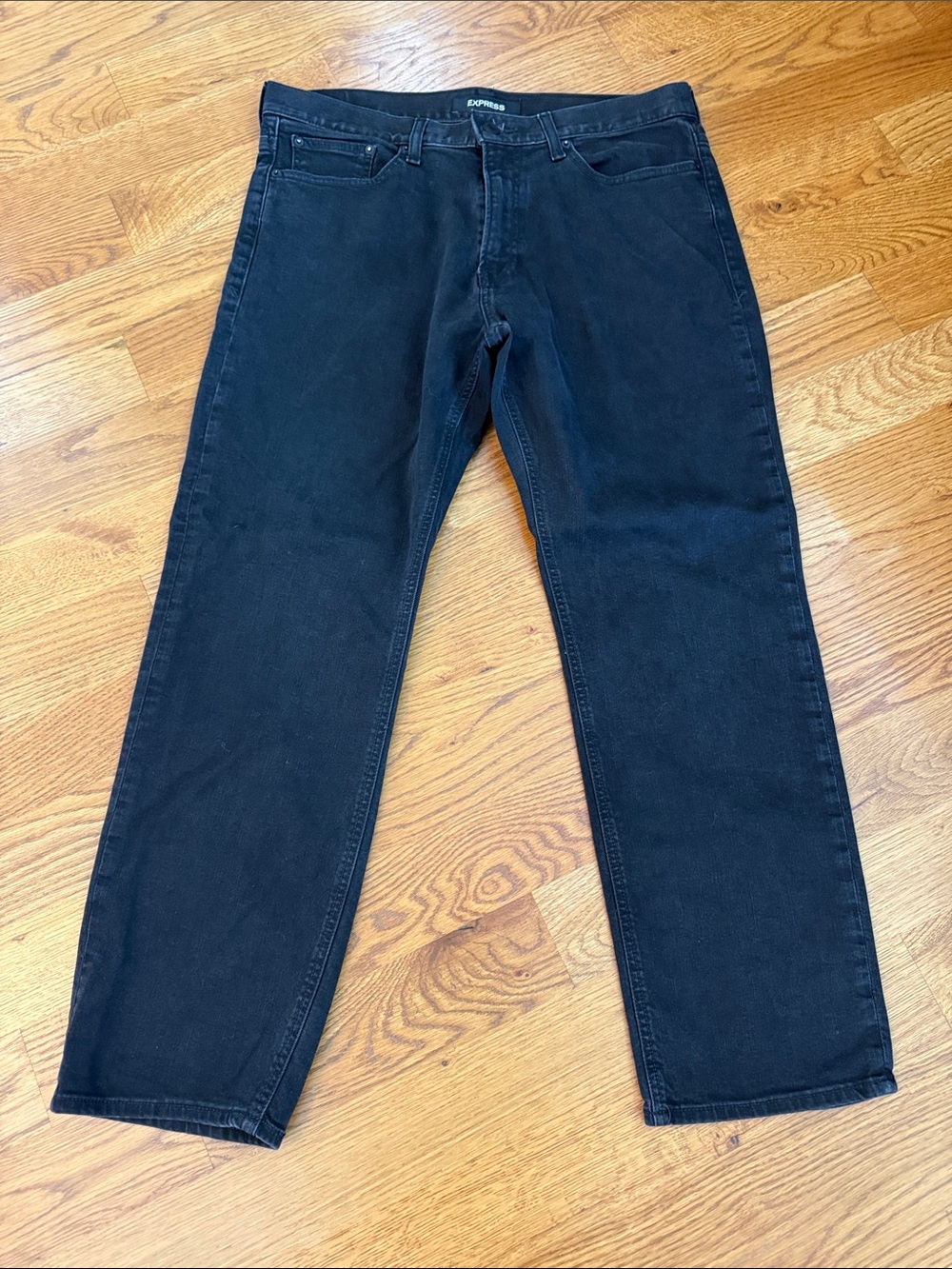 Express Classic Straight Men’s Black Stretch Jeans 36x30